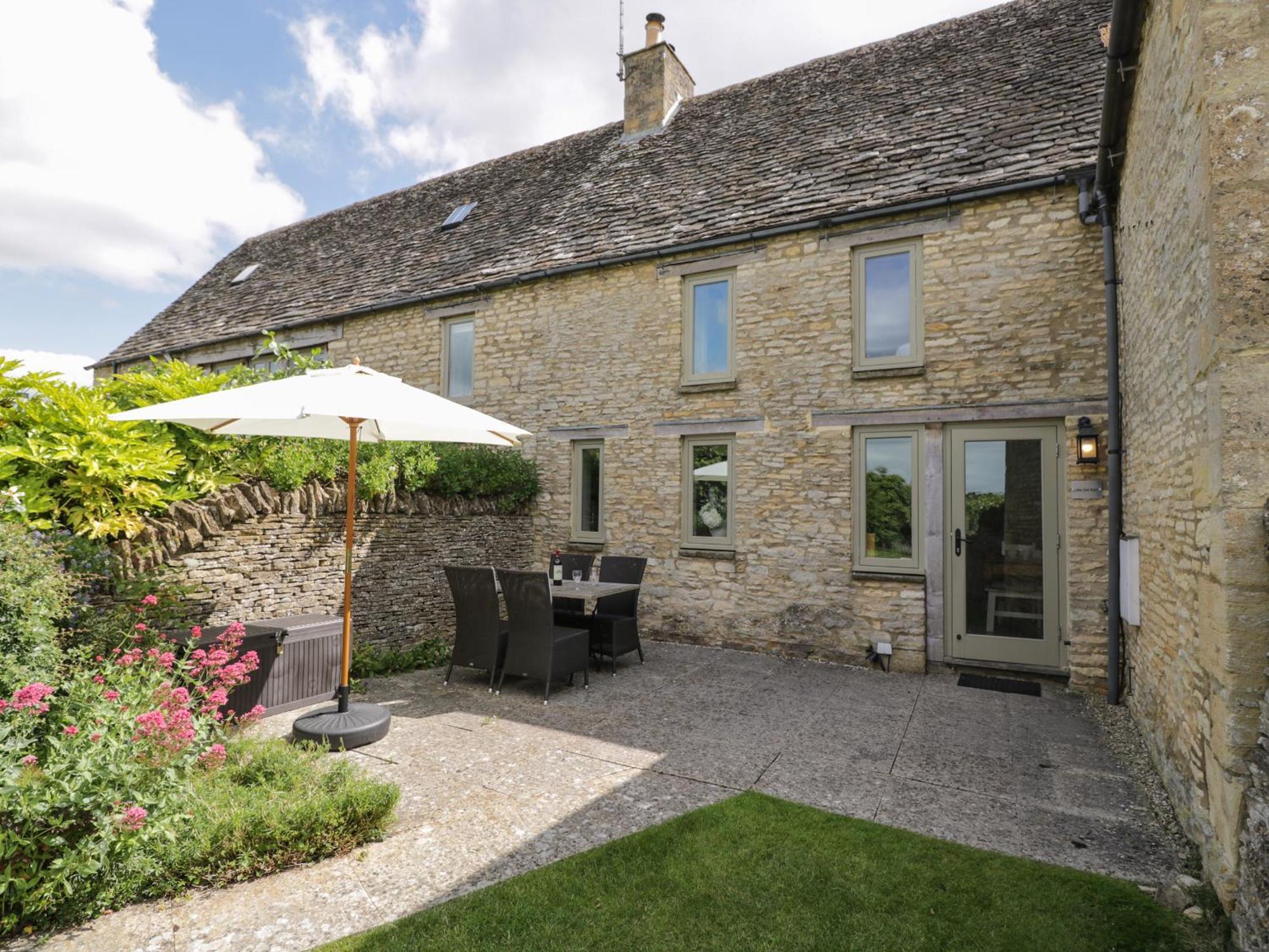 Little Owl Barn Villa Burford Exterior photo